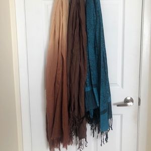 Beautiful Scarf Bundle $20